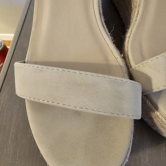 SODA Tan Platform Espadrilles Sz 7.5 - Picture 6 of 7